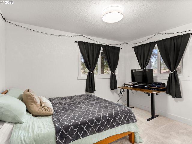 26429 Sw MARKHAVEN St, Sherwood, OR 97140