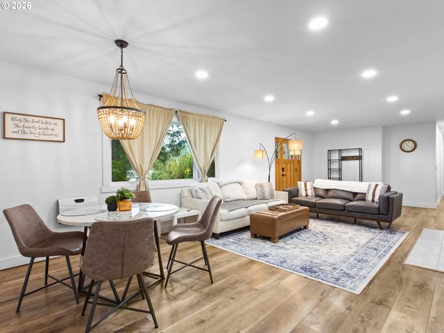 26429 Sw MARKHAVEN St, Sherwood, OR 97140