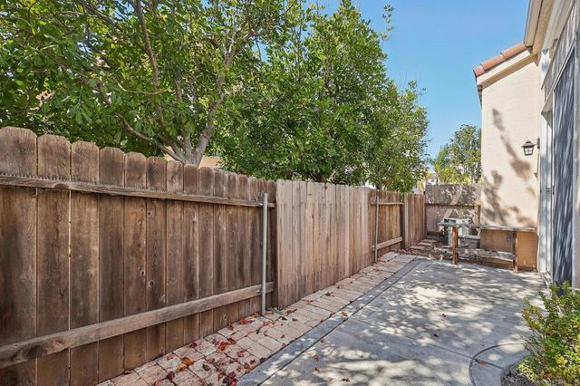 10974 Caminito Arcada, San Diego, CA 92131