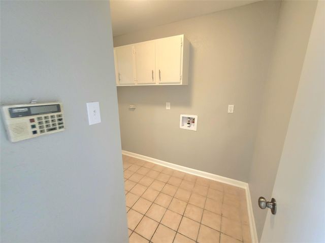 5920 Arncliffe Drive, Houston, TX 77088