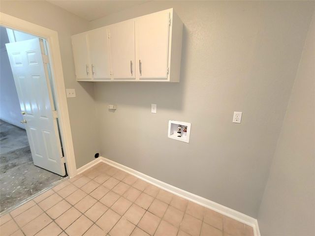 5920 Arncliffe Drive, Houston, TX 77088