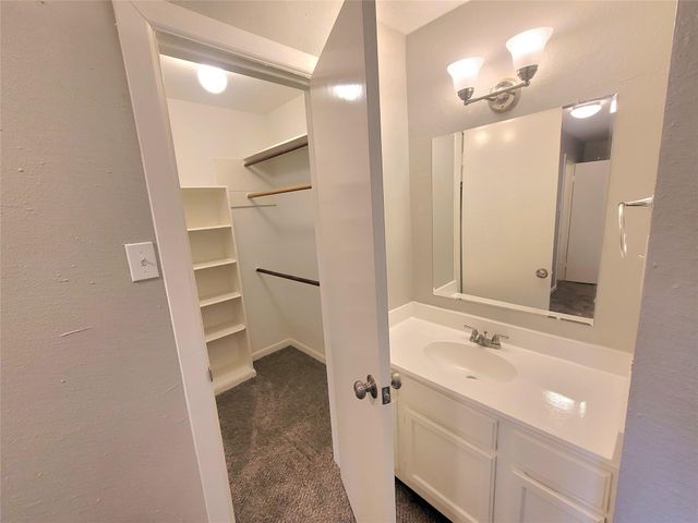 5920 Arncliffe Drive, Houston, TX 77088