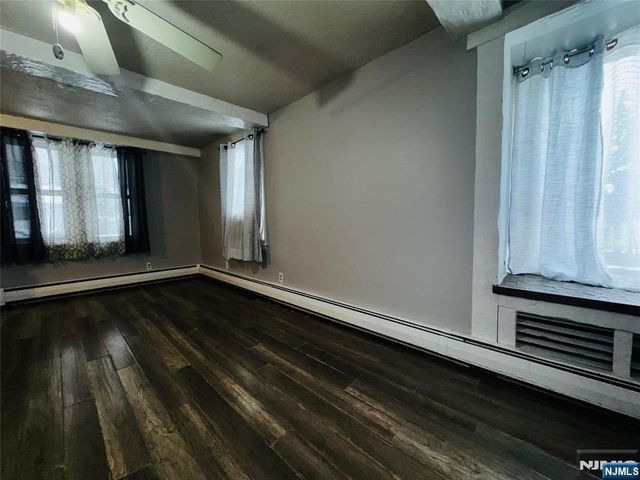 1616 Ford, South Plainfield, NJ 07080