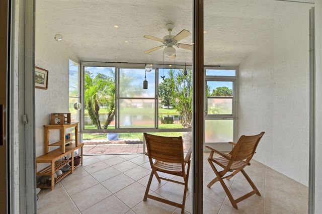 6077 Lake Hibiscus Drive, Delray Beach, FL 33484