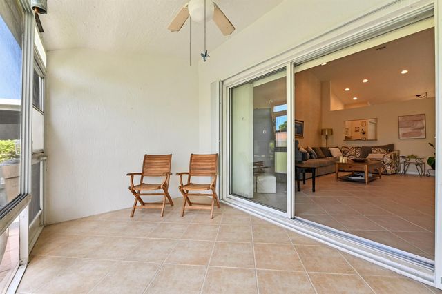 6077 Lake Hibiscus Drive, Delray Beach, FL 33484