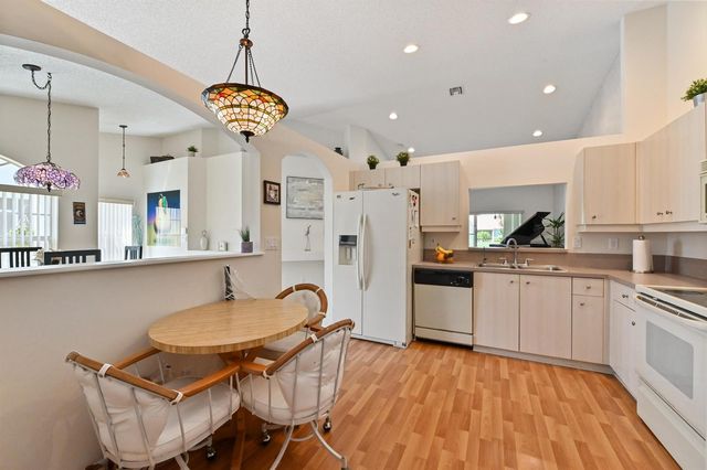 6077 Lake Hibiscus Drive, Delray Beach, FL 33484