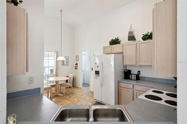 301 TROON CIRCLE, Davenport, FL 33897