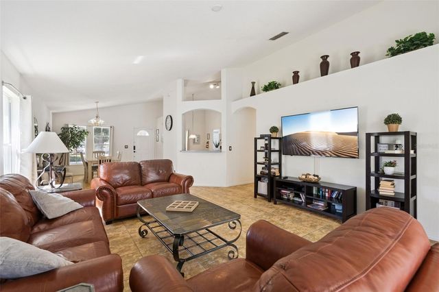 301 TROON CIRCLE, Davenport, FL 33897