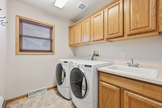 7844 Lakeview ROAD, Waterford, WI 53185