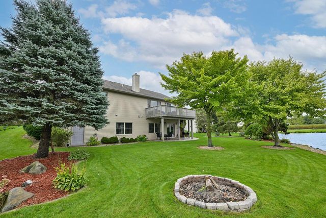 7844 Lakeview ROAD, Waterford, WI 53185