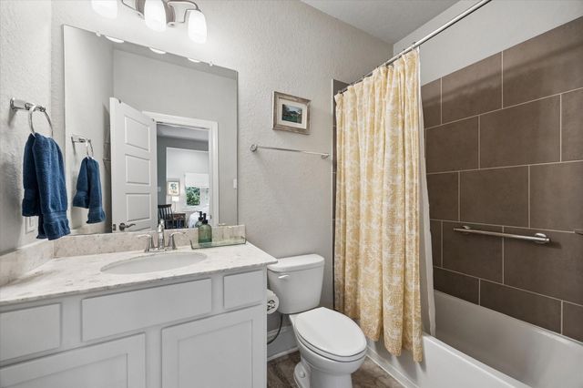 1018 Shepherd Oaks Drive, Houston, TX 77018