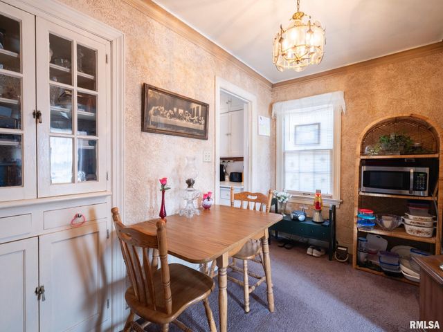 2511 W DOWNS Circle, West Peoria, IL 61604