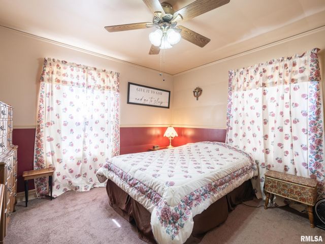 2511 W DOWNS Circle, West Peoria, IL 61604