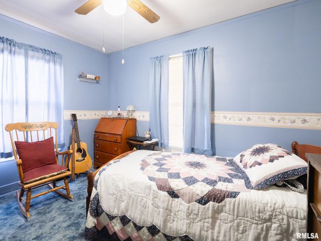 2511 W DOWNS Circle, West Peoria, IL 61604