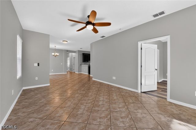 1717 Trailwater ST, Ruskin, FL 33570