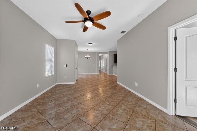 1717 Trailwater ST, Ruskin, FL 33570