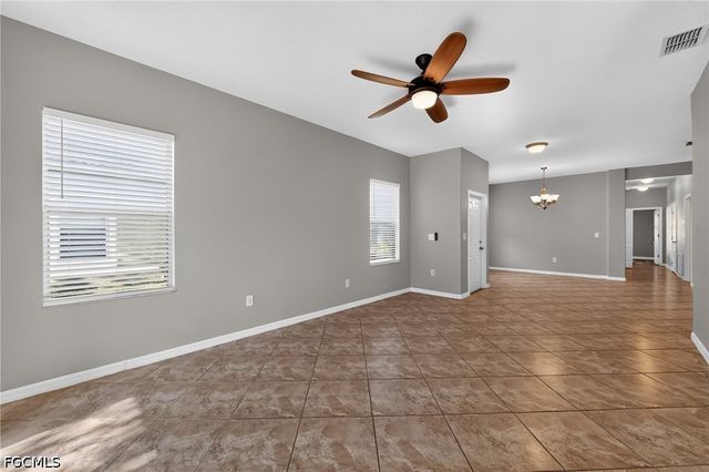 1717 Trailwater ST, Ruskin, FL 33570