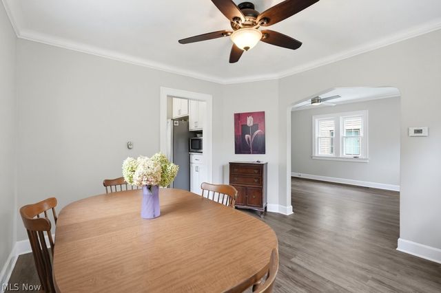 4112 W 158th Street, Cleveland, OH 44135