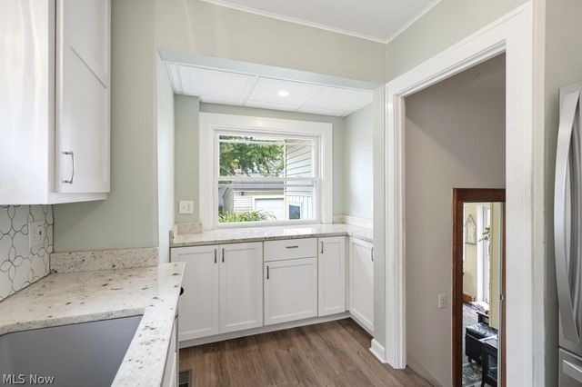 4112 W 158th Street, Cleveland, OH 44135