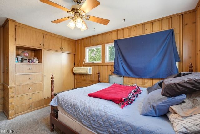 4112 W 158th Street, Cleveland, OH 44135