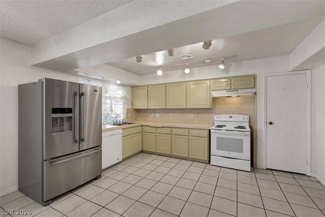 3485 Emerson Court, Las Vegas, NV 89121