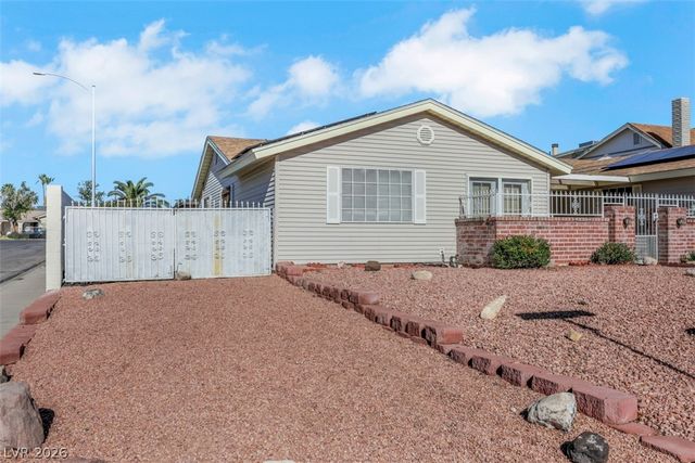 3485 Emerson Court, Las Vegas, NV 89121