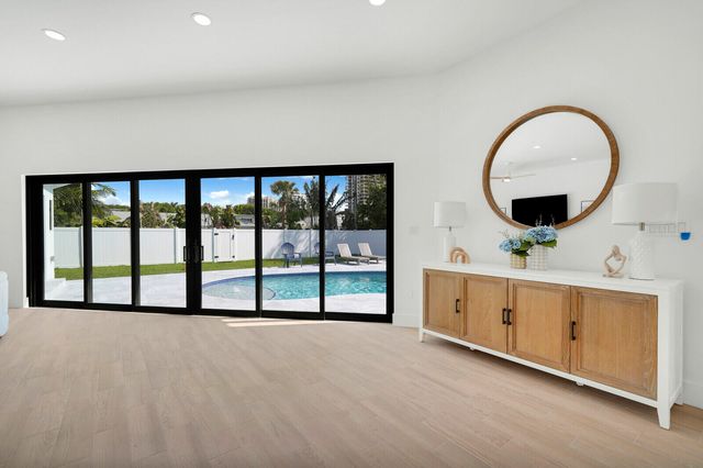 1248 N Harbor Drive, Singer Island, FL 33404