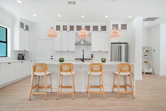 1248 N Harbor Drive, Singer Island, FL 33404