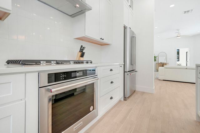 1248 N Harbor Drive, Singer Island, FL 33404