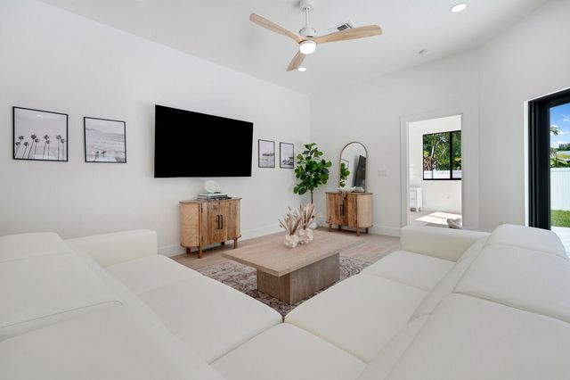 1248 N Harbor Drive, Singer Island, FL 33404