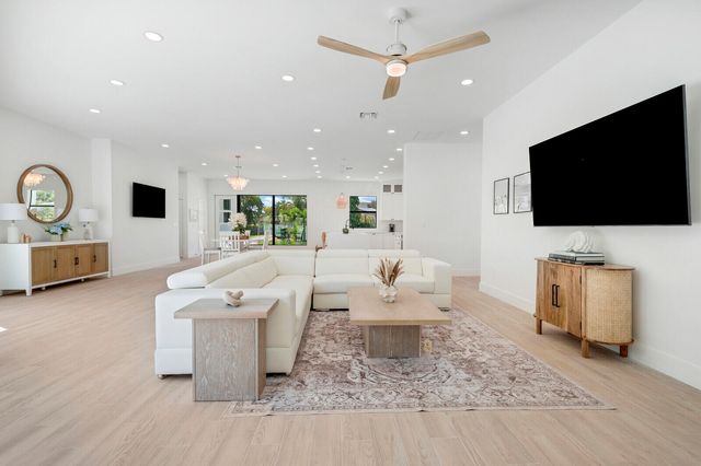 1248 N Harbor Drive, Singer Island, FL 33404