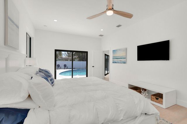 1248 N Harbor Drive, Singer Island, FL 33404
