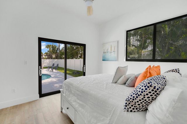 1248 N Harbor Drive, Singer Island, FL 33404