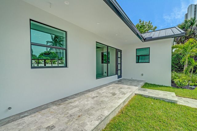 1248 N Harbor Drive, Singer Island, FL 33404
