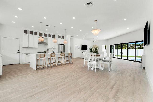 1248 N Harbor Drive, Singer Island, FL 33404