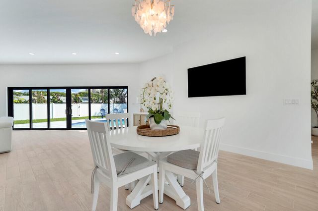 1248 N Harbor Drive, Singer Island, FL 33404