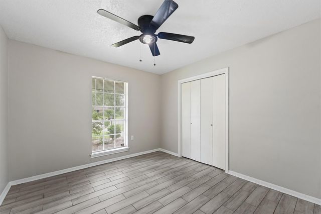 347 Southbrook Circle, Houston, TX 77060