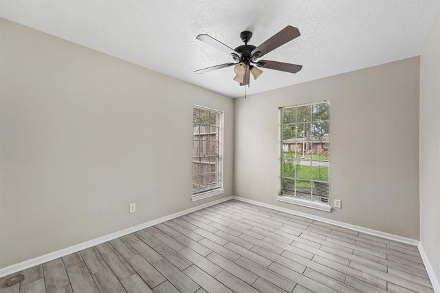 347 Southbrook Circle, Houston, TX 77060