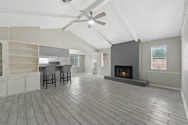 347 Southbrook Circle, Houston, TX 77060