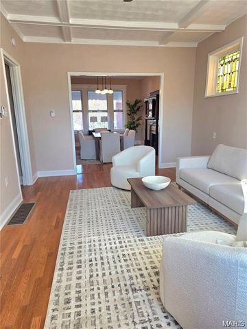 5938 Clemens Avenue, St Louis, MO 63112