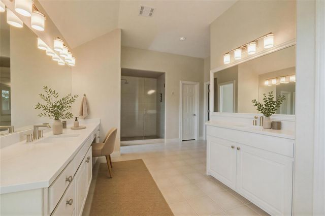 10200 Spicewood PKWY, Austin, TX 78750