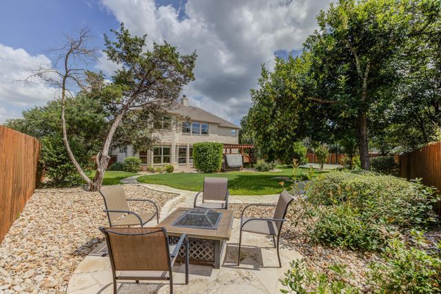 10200 Spicewood PKWY, Austin, TX 78750