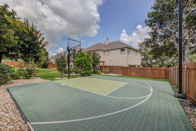 10200 Spicewood PKWY, Austin, TX 78750