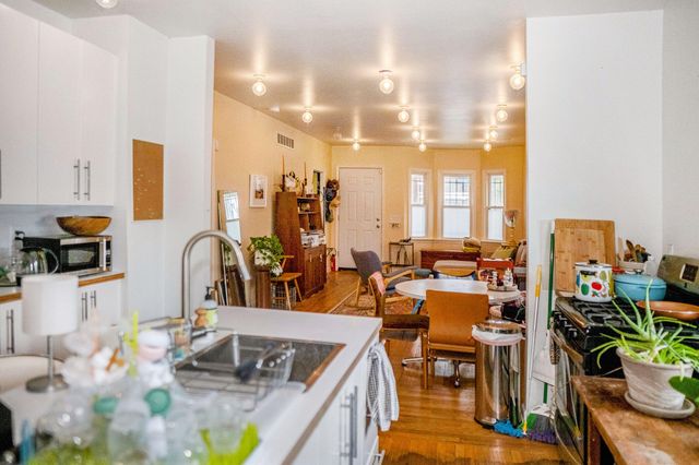 3346 Meade Street, Detroit, MI 48212