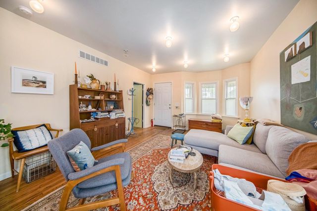 3346 Meade Street, Detroit, MI 48212