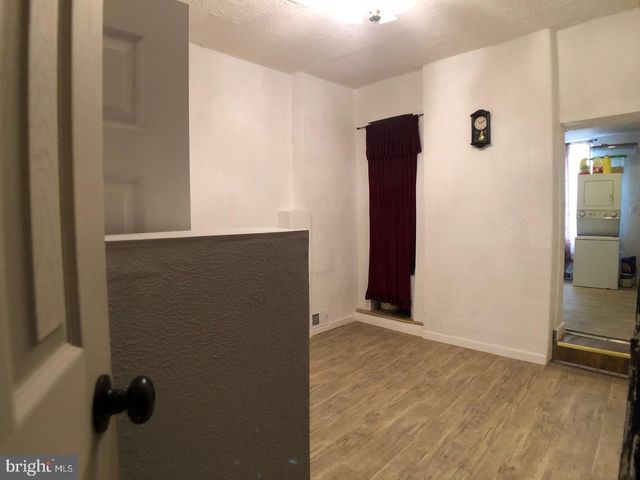 807 W 4TH ST, Wilmington, DE 19801