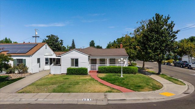 901 S Tuxedo Ave, Stockton, CA 95204