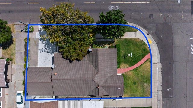 901 S Tuxedo Ave, Stockton, CA 95204