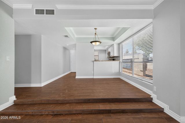 3420 W DANBURY Drive C109, Phoenix, AZ 85053