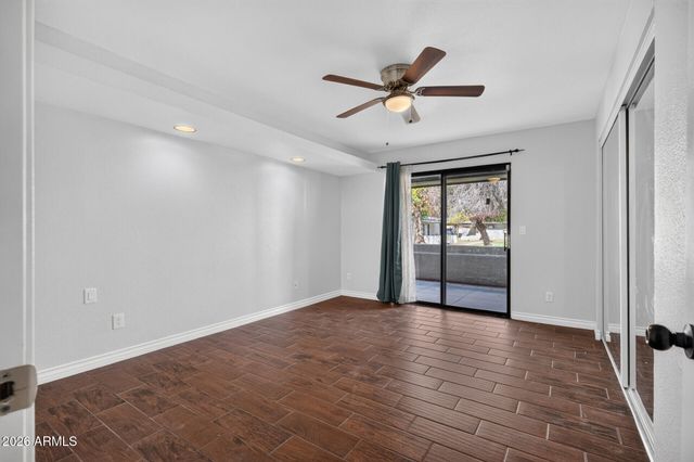 3420 W DANBURY Drive C109, Phoenix, AZ 85053